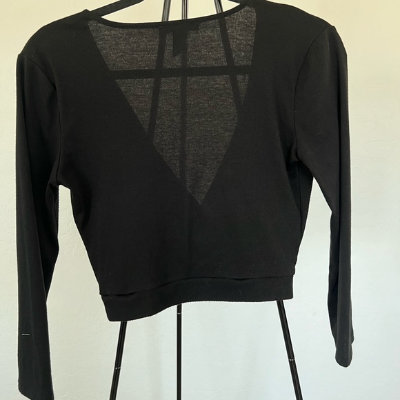 FOREVER 21 BLACK TOP - Picture 3 of 3